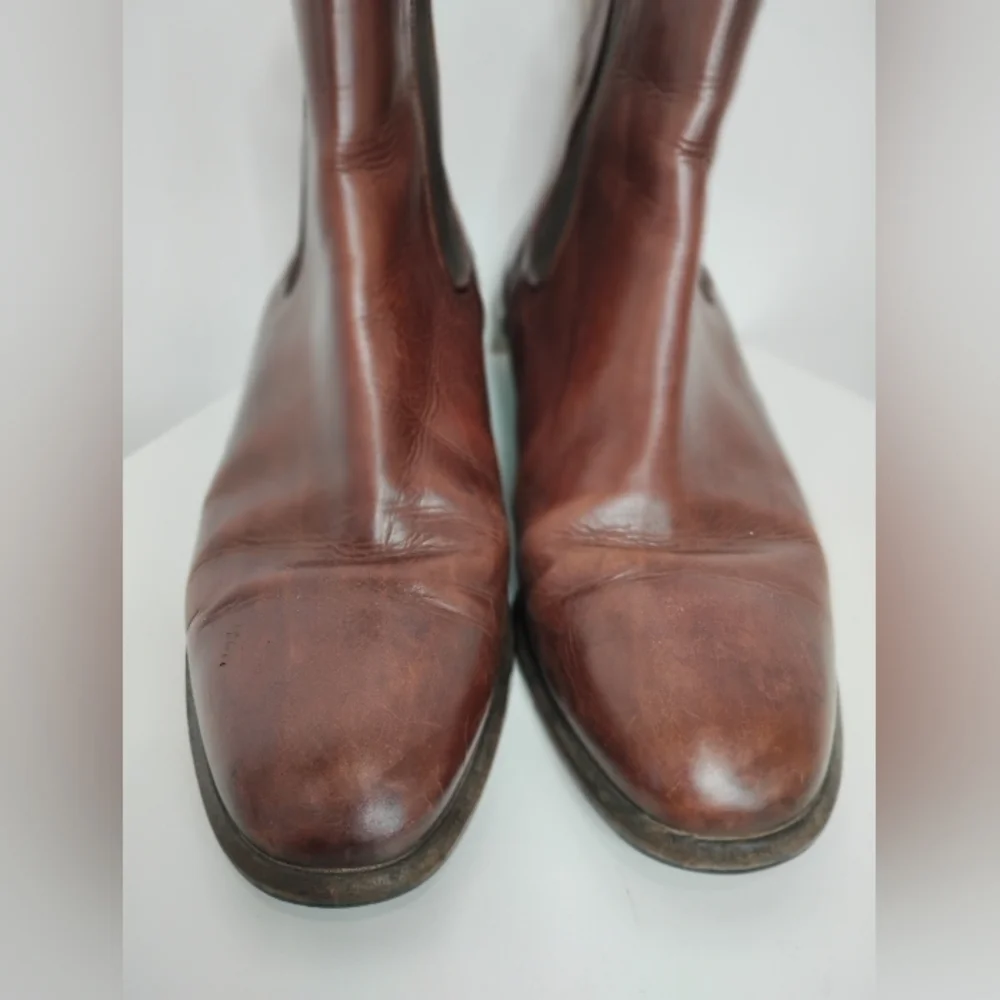LORENZO BANFI CHELSEA BOOTS